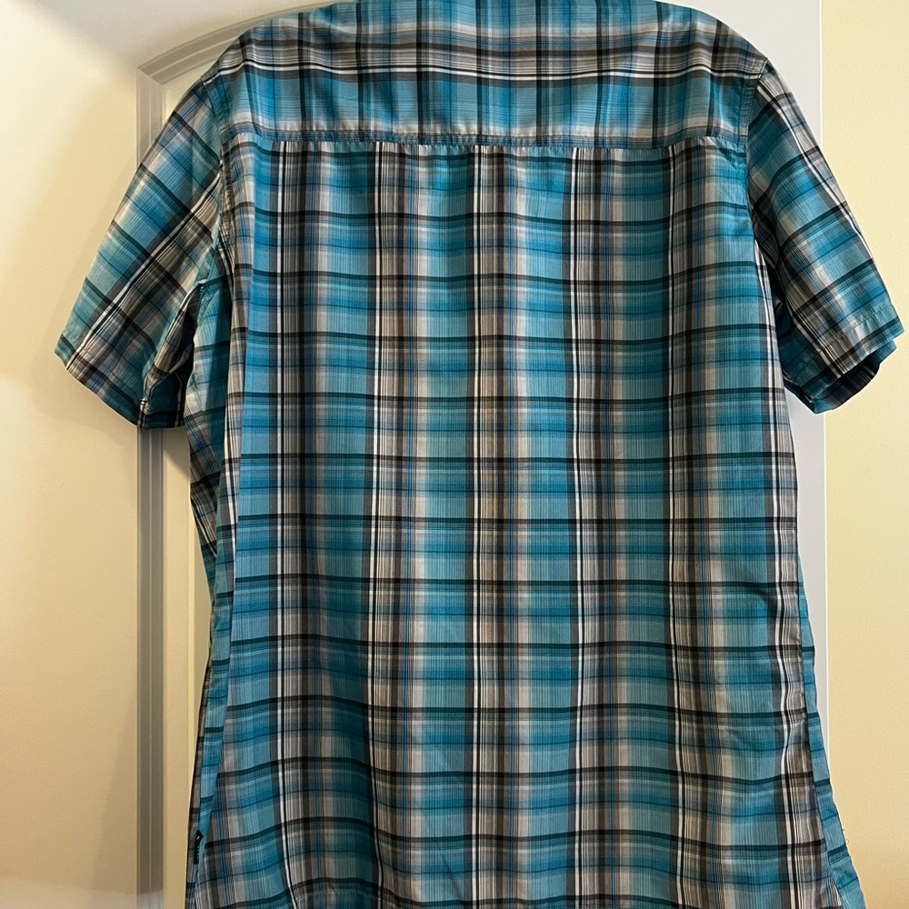 Kuhl button down shirts